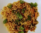 मैगी नूडल समोसा चाट (mango noodles samosa chaat recipe in Hindi) रेसिपी चरण 9 फोटो
