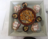 Foto del paso 7 de la receta: Cenando con latas y vasos de chocolate