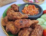 Foto langkah ke 9 dari resep Ayam Goreng Ketumbar.