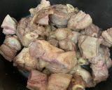 A picture of step 1 of Spicy Lamb Stew.