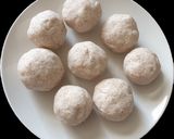 A picture of step 3 of Red Rice Sweet Pundi / Rice Dumplings.
