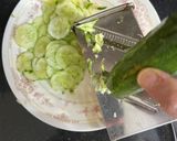 A picture of step 1 of Shake Shake Cucumber 🥒.