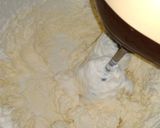 Foto langkah ke 2 dari resep Tiramisu Egg Drops (Simpel, Tanpa Panggang, Tanpa Kukus).