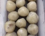 Foto langkah ke 4 dari resep Cilok isi Bawang Kecap.