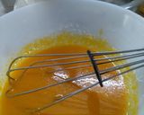 A picture of step 2 of Glaze Mango Cake.