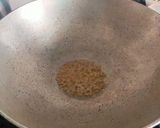A picture of step 1 of Paneer bhurji.