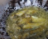 Foto langkah ke 3 dari resep Ikan Selar Goreng.
