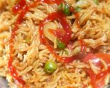 A picture of step 3 of Tomato sauce seviya.