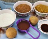 A picture of step 4 of Eggless Chikoo Cake.