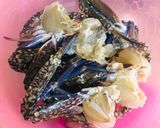 Gambar langkah 1 resipi Ketam Cili Bersantan.