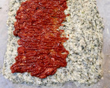 Foto del paso 5 de la receta: Calzone antipasta relleno de atún y tomate