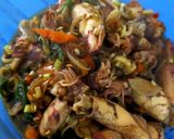 Foto langkah ke 1 dari resep Cumi asin pedas.