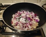 A picture of step 3 of Spaghetti.