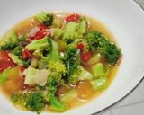 Foto langkah ke 3 dari resep Tumis Brokoli sederhana.
