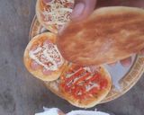 Foto langkah ke 9 dari resep Pizza mini empuk *bisa simpan freezer.