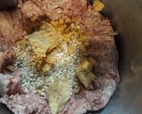 A picture of step 1 of Pork Sweetloaf.