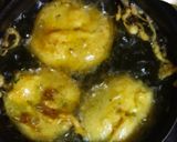 बटाटा वडा (batata vada recipe in marathi) रेसिपी स्टेप 5 फोटो