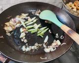 Foto langkah ke 3 dari resep Tumis Tauge Tahu.