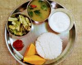 A picture of step 11 of Gsb style simple thali.