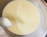 A picture of step 2 of Kadhi pakore.