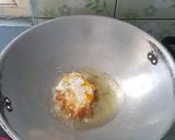 Foto langkah ke 2 dari resep Tumis Kecap Telur Ceplok.