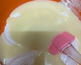 A picture of step 2 of Mango cream dessert.