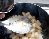 A picture of step 3 of Babugosha murabba.