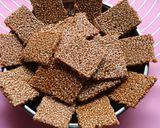 A picture of step 4 of Sesame Chikki (Til Aur Gud Ki Chikki).
