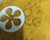 A picture of step 2 of Embossed Stuffed Moong Dal paratha.
