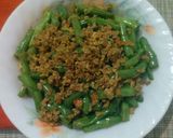 Foto langkah ke 3 dari resep Buncis Tumis Daging Cincang.