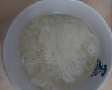 Foto langkah ke 2 dari resep Bihun Goreng Udang Sosis ala anak Kos.