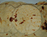 Foto del paso 6 de la receta: Pupusas de quesillo!!