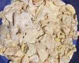 Foto langkah ke 1 dari resep 5. Sop Kulit Ayam SukaSuka.