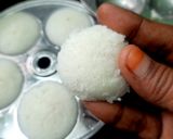 A picture of step 7 of Mini podi idli.