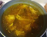 Foto langkah ke 3 dari resep Soup ayam kunyit.