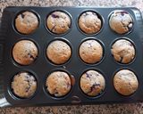 Foto del passaggio 4 della ricetta Muffin ai mirtilli
