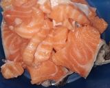 Foto langkah ke 1 dari resep Rice with a Spicy Teriyaki Salmon.