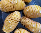 Une image de l'étape 2 de Pommes de terre au four façon suédoise.