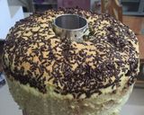 Foto langkah ke 4 dari resep Chiffon Pandan Coklat.