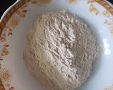 A picture of step 1 of Vanilla cake premix.