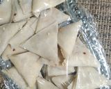A picture of step 8 of One bite samosa (frozen).