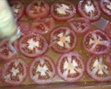 Foto del paso 5 de la receta: Huevos (duros) con tomate (pera) gratinados. ¡Pedazo cena!