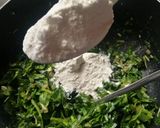 Foto del paso 4 de la receta: Buñuelos de espinaca al horno