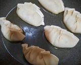 Foto langkah ke 5 dari resep Gyoza Ayam.