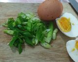 Foto langkah ke 1 dari resep Telur Asin Pedas.