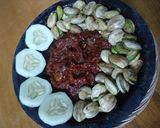 Foto langkah ke 2 dari resep Sambel terasi Pete goreng.