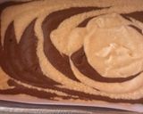 A picture of step 5 of Marble pound cake.