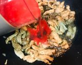 A picture of step 6 of Spaghetti with tomato sauce.