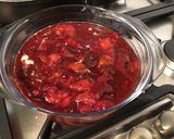 Une image de l'étape 3 de Compote de prunes d ente et pêches de vigne à la vanille.