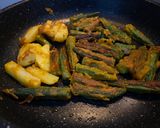 A picture of step 5 of Bhendi Potato Fry.